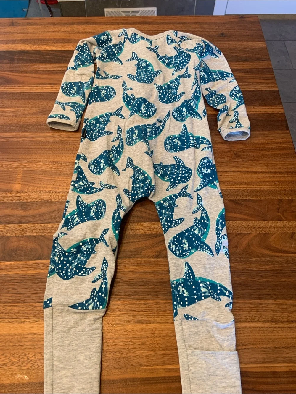 Bonds Baby Zip Wondersuit Dancing Whale Shark 18-24M - VGUC